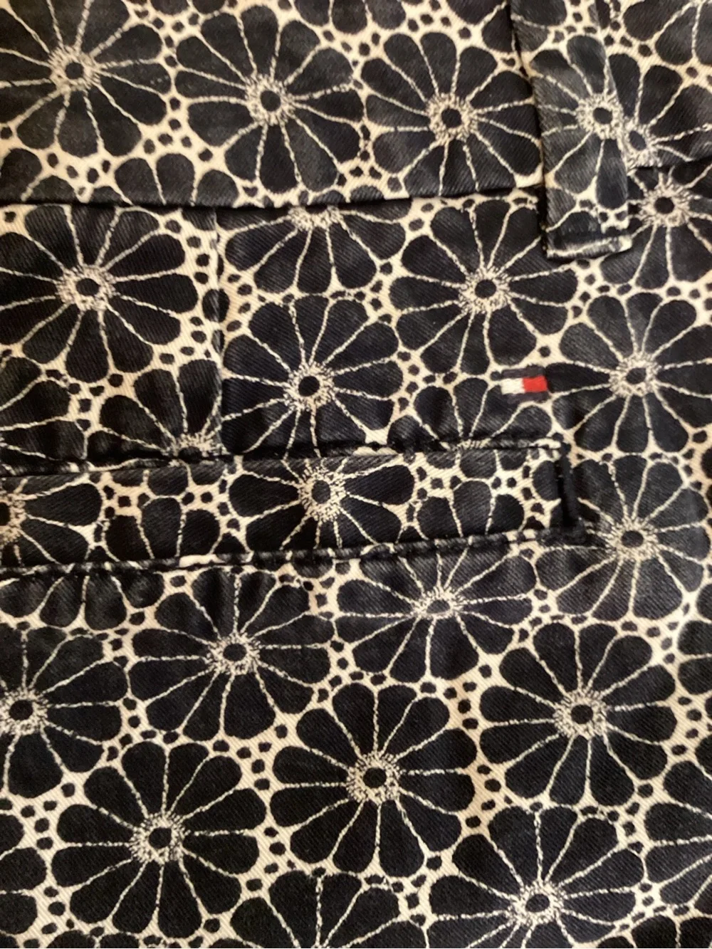 Tommy Hilfiger Navy and White Geometric Floral Flat Front Shorts